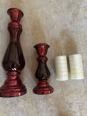 Red Decorative Glass Candle Holders with White Candles